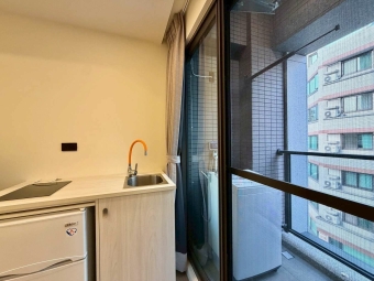 🧡請加賴🧡全新電梯🧡租屋補助🧡陽台獨洗🧡流理台🧡機車位🧡秒殺物件🧡（第9張）