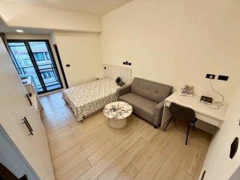 🧡請加賴🧡全新電梯🧡租屋補助🧡陽台獨洗🧡流理台🧡機車位🧡秒殺物件🧡（第1張）