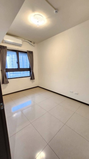 梧棲大三房平車採光佳免服務費、可租補（第8張）