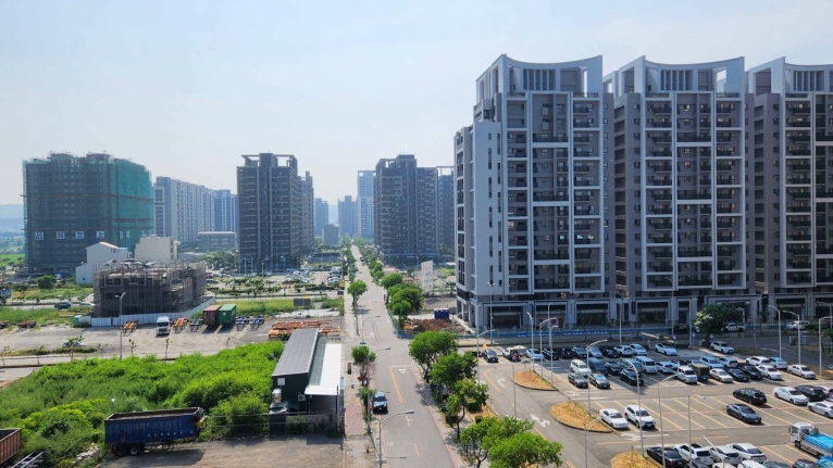 梧棲大三房平車採光佳免服務費、可租補（第10張）