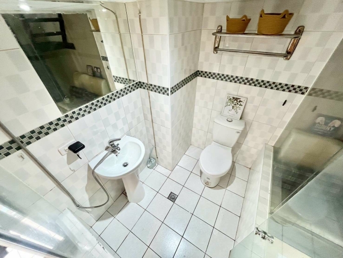 逢甲✔️好停車✔️雙租補✔陽台 - Image 2