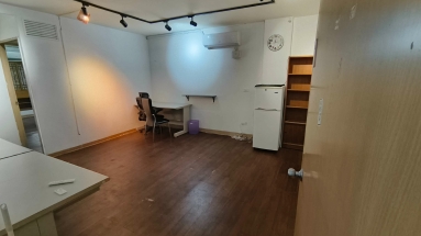 西門捷運走路 5 分鐘｜稀有 2 樓大 3 房｜月租 3 萬・生活機能無敵（第1張）