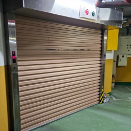 忠孝東路四段(非巷弄)鋼骨住辦大樓*車位出租*（第3張）