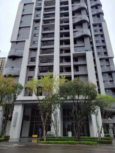 廷選好屋✨三房二衛✨平面車位✨近台中好市多 - Image 1