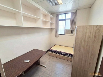 兆基社會住宅🏡中清路大5房家具電器全可寵租補設籍（第7張）