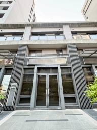 社區型透天🍀三房三衛🍀租屋補助🍀平面車位🍀管理員（第5張）