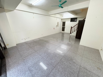 社區型透天🍀三房三衛🍀租屋補助🍀平面車位🍀管理員（第4張）