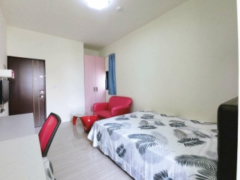 租補*電梯*採光佳*陽台獨洗曬*室內機車位*飲水機*子母車～走路到車站～°•（第4張）