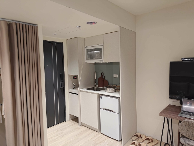 台中市近區核心地段，全新設計套房,高規格居住空間（第5張）