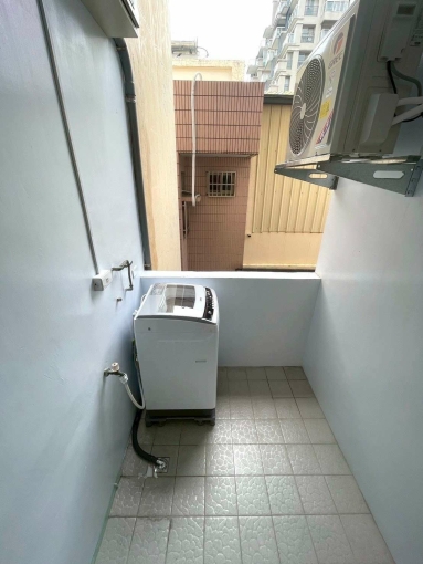 ✅近商圈夜市套房✅可租補✅室內機車位自由停✅陽台獨洗曬✅飲水機  堂（第4張）