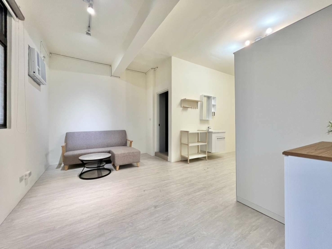 宇你相見💕陽台獨洗✨可租補🐶😺可寵可狗💕近新光 遠百（第2張）