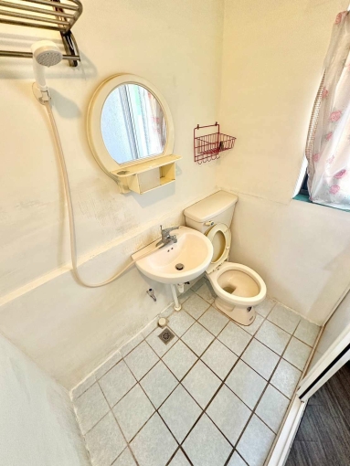 西屯近文華高中捷運站超便宜兩房可租補（第9張）