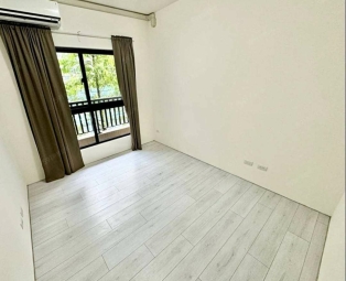 高鐵站前高級住宅，可當工作室不營登，可租補，寵物可談（第2張）