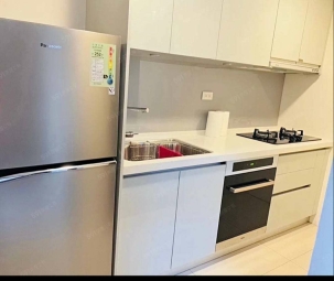 高鐵站前高級住宅，可當工作室不營登，可租補，寵物可談（第9張）