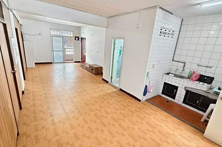 兆基社會住宅🏡近公車站牌淡金路可養寵物通風二房（第1張）