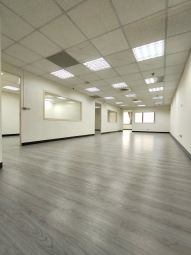 橘子🍊含稅有車位🍊崇德進化路口🍊第一銀行商辦大樓（第1張）