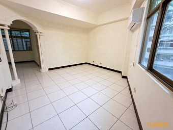 兆基社會住宅🏠秀朗橋捷運站✨邊間2房✨可租補（第2張）