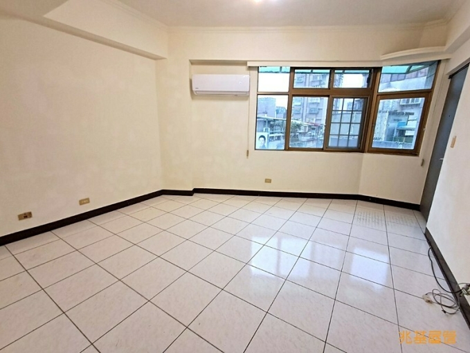 兆基社會住宅🏠秀朗橋捷運站✨邊間2房✨可租補(第1張)