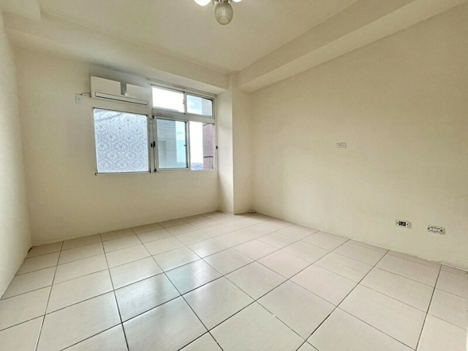 大興西路交流道~愛買商圈溫馨美3房含管理費（第1張）