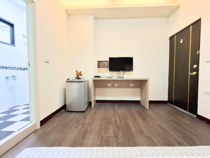 舒適大空間☆大陽台獨洗曬☆有子母車&專屬機車位 - Image 9