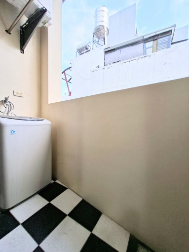 舒適大空間☆大陽台獨洗曬☆有子母車&專屬機車位 - Image 14