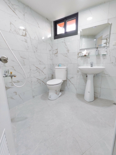 全新裝潢💗台水台電🌈雙租補✔陽台獨洗💗流理台｜逢甲 - Image 8