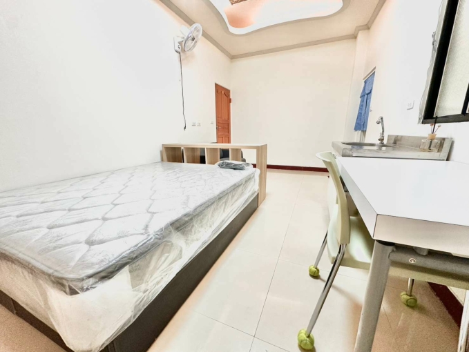 珍珠奶茶不要珍珠⚡可租補✨陽台獨洗💕近一中 中友⚡宇你相見（第6張）