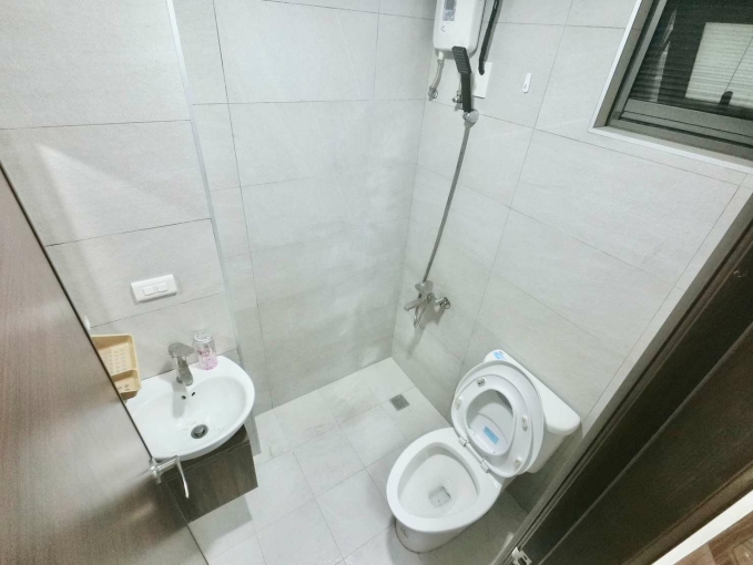 宇你相見💕陽台獨洗✨可租補💕近一中 中友 中國醫（第6張）