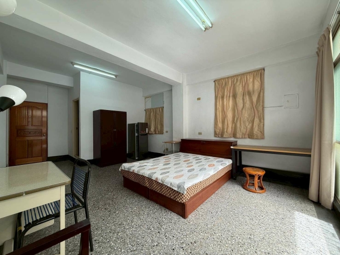 文華高中✔大空間❤租補✔(第8張)