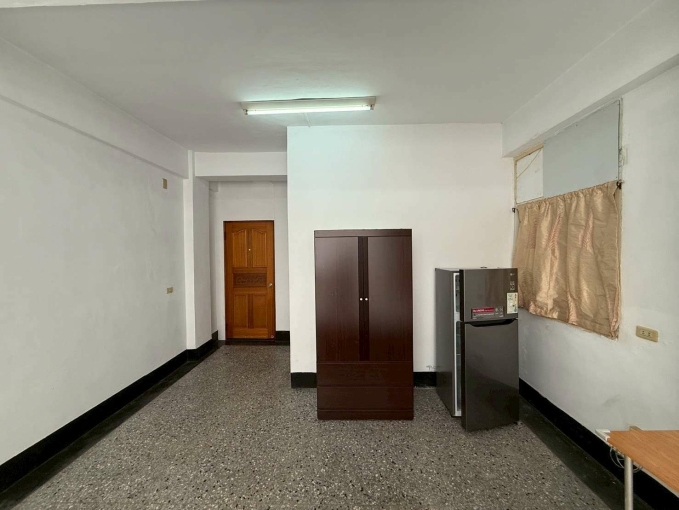 文華高中✔大空間❤租補✔(第4張)