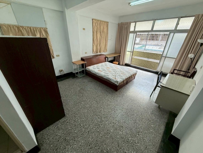 文華高中✔大空間❤租補✔(第2張)