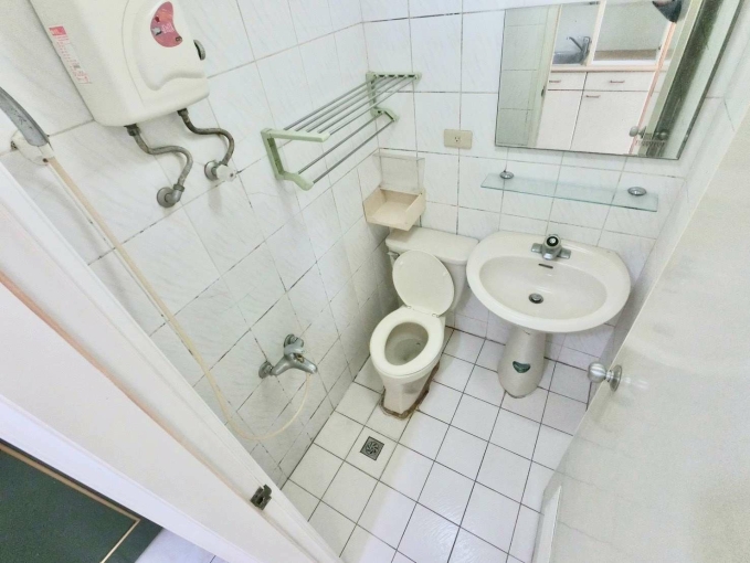 宇你相見💕陽台獨洗💕近大慶夜市中山醫💕小資首選（第10張）