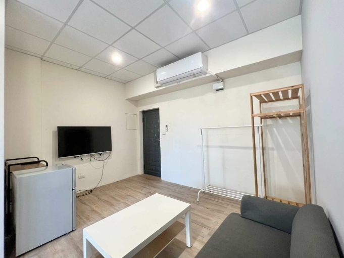 珍珠奶茶不要珍珠✨陽台獨洗💕近文心森林公園 ikea⚡宇你相見（第5張）