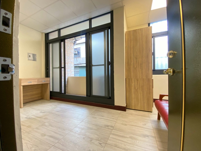 租補😊採光佳*大空間*陽台獨洗曬~地點優*戶數單純（第7張）