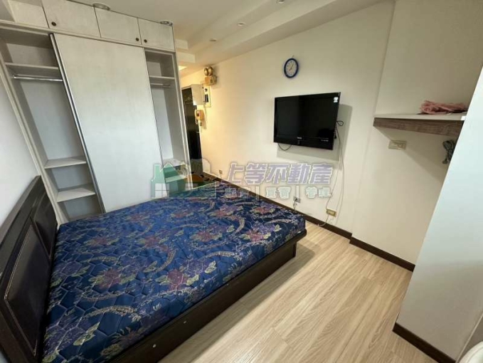 近火車站.國泰醫院獨立洗曬電梯管理套房 - Image 2