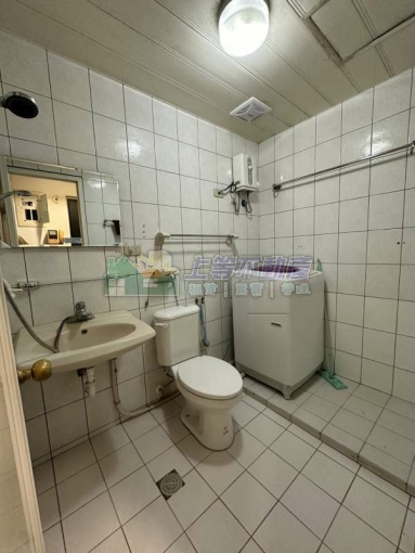 近火車站.國泰醫院獨立洗曬電梯管理套房 - Image 4