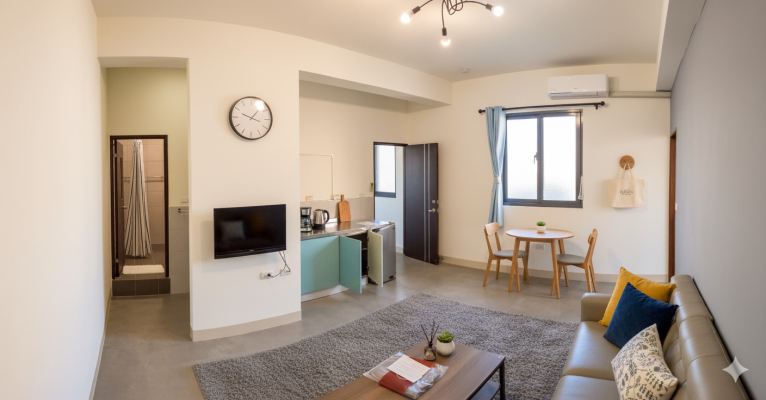 東海 / 一房一廳 / 電梯「大」套房:獨洗、有陽台、台電計費 - Image 1