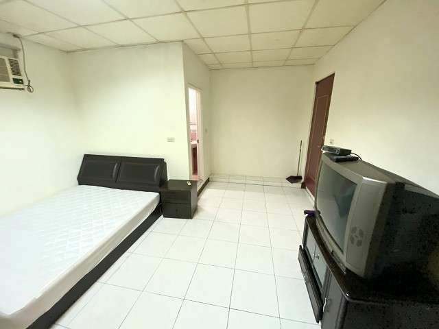 💞大象租屋💞近中壢市中心.火車站旁.透天網路便宜套房.附傢俱.家電 - Image 4