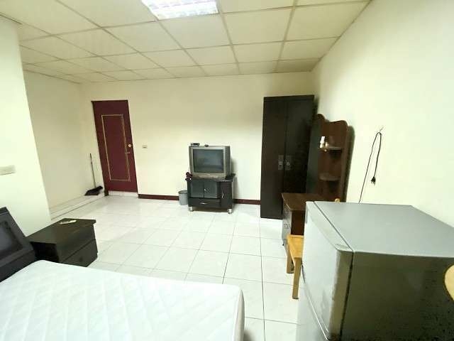 💞大象租屋💞近中壢市中心.火車站旁.透天網路便宜套房.附傢俱.家電 - Image 3