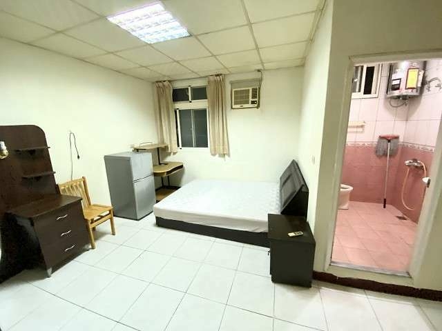 💞大象租屋💞近中壢市中心.火車站旁.透天網路便宜套房.附傢俱.家電 - Image 2