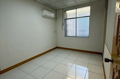 兆基🏡新港透天厝4房2衛中洋台塑5分鐘（第4張）