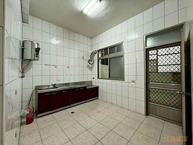 兆基社會住宅🏡學區南田市場透天厝,可租補(第8張)