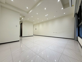 美術白天鵝x景觀宅x珍稀空屋x平車2+1給自行準備家具電的您（第3張）