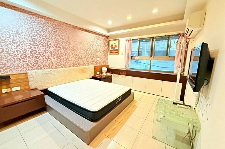 兆基社會住宅🏠北區電梯4房/可租補/台水台電/家具全配（第2張）