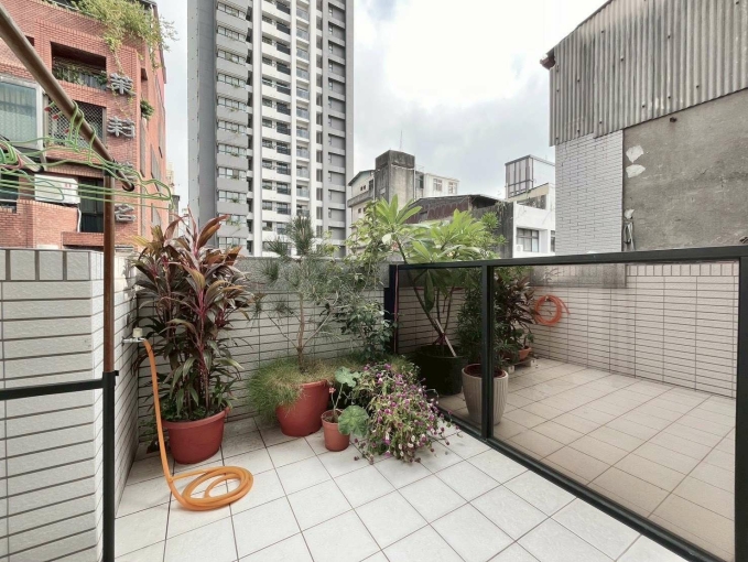 🔥中區可雙租補🔥大露台獨洗🔥飲水機子母車🔥近台中公園（第4張）