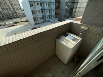 可短租+租補超新電梯套房*採光佳*陽台獨洗曬*流理臺*子母車~*（第10張）