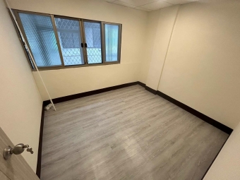 ★租補★南機場夜市★青年公園★可寵★廁所窗★（第3張）