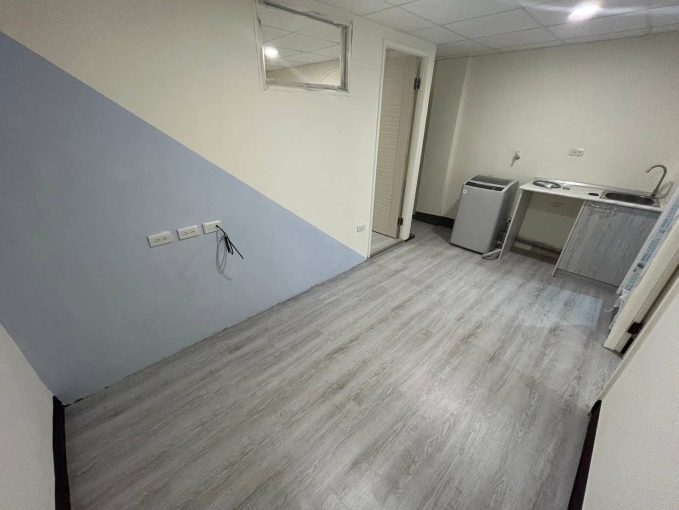 ★租補★南機場夜市★青年公園★可寵★廁所窗★（第4張）