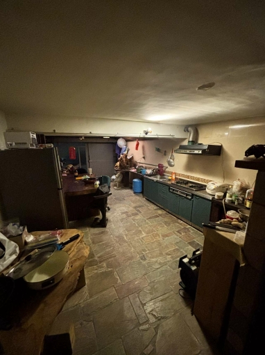 免仲介費🏠後勁溪河堤旁舒適大房間，多木質裝潢｜鄰近日月光楠梓科技園區X學區國昌國中X高大（第10張）