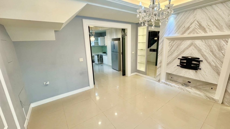 廷選好屋✨整棟透天輕豪宅✨四房二廳四衛四陽台✨平面車位✨可租補可戶籍（第3張）